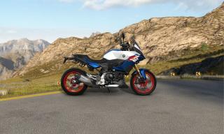 BMW F 900 XR