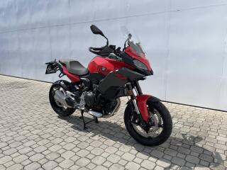 BMW F 900 XR