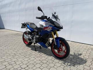 BMW F 900 XR