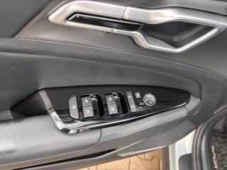 Kia Sportage 1.6 T-GDi MHEV DCT AWD TOP Evo - náhled 12