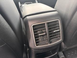 Kia Sportage 1.6 T-GDi MHEV DCT AWD TOP Evo - náhled 27