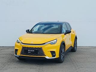 Lexus LBX 1.5 HSD e-CVT Cool Advanced