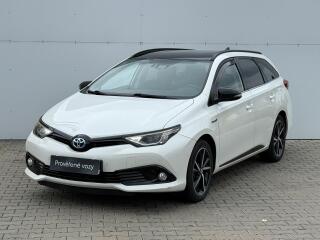 Toyota Auris 1.8 HSD e-CVT Selection