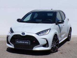 Toyota Yaris 1.5 HSD e-CVT GR-Sport SMART