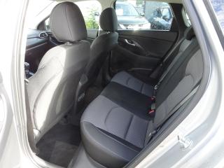 Hyundai i30 1.5 CVVT 71kW Smart Climate - náhled 11