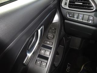 Hyundai i30 1.5 CVVT 71kW Smart Climate - náhled 13