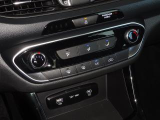 Hyundai i30 1.5 CVVT 71kW Smart Climate - náhled 20