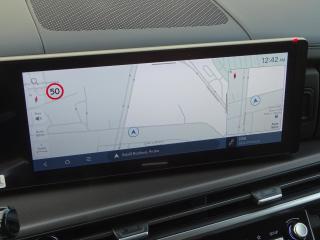 Hyundai Santa Fe 1.6 T-GDi PHEV 4WD Comfort - náhled 18