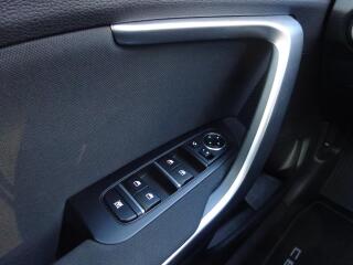 Kia Ceed 1.5 T-GDI 103kW 7DCT TOP - náhled 13