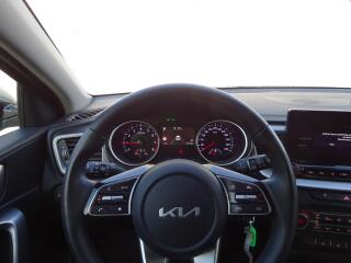 Kia Ceed 1.5 T-GDI 103kW 7DCT TOP - náhled 14