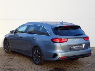 Kia Ceed 1.5 T-GDI 103kW 7DCT TOP - náhled 7
