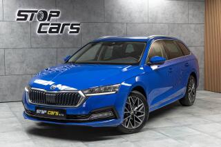 �koda Octavia STYLE*DSG*WEBASTO*TA�N�*�R 1.M