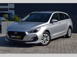 Hyundai i30 1.6CRDi TRIKOLOR 2xPNEU*R 1.M