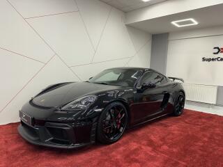 Porsche 718 Cayman GT4 Facelift*BOSE*LED