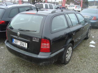 Škoda Octavia (2007) 1.9TDI TOUR - náhled 3