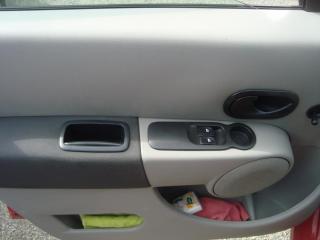 Renault Modus (2005) 1,2 - náhled 10