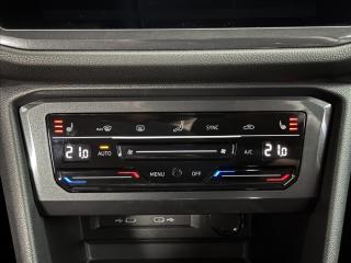 Volkswagen Tiguan Allspace 2,0 TDi  DSG 4x4 R-Line Matrix - náhled 41