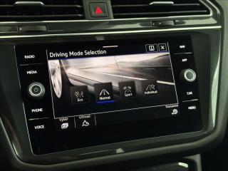 Volkswagen Tiguan Allspace 2,0 TDi  DSG 4x4 R-Line Matrix - náhled 42