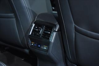 Škoda Kodiaq 2,0 TDi DSG 4x4 Sportline 7-M - náhled 14