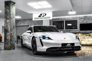 Porsche Taycan Turbo S PDCC/PCCB/360/PANORAMA