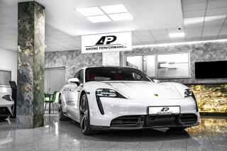 Porsche Taycan Turbo S PCCB/PDCC/PDLS+/PTV/BU