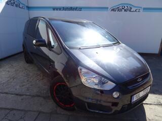 Ford S-MAX 2.0TDCi,103kW,navi,7m�st,ta�ne