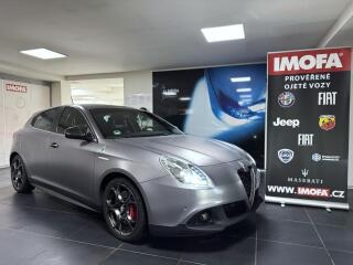 Alfa Romeo Giulietta 1750 TBi 240k TCT QV Launch Ed