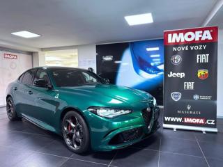 Alfa Romeo Giulia 2.9 V6 BiTurbo 520k QV Carbon