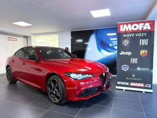 Alfa Romeo Giulia 2.0T 280k AT8 ZF Q4 4x4 Intens