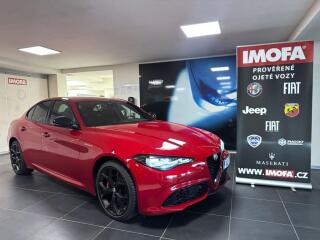 Alfa Romeo Giulia 2.0T 280k AT8 ZF Q4 4x4 Veloce