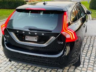 Volvo V60 2.0D3 5VÁLEC MANUÁL LED VÝHŘEV - náhled 11