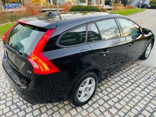 Volvo V60 2.0D3 5VÁLEC MANUÁL LED VÝHŘEV - náhled 9