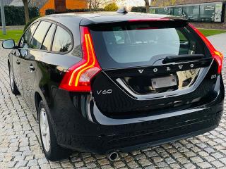 Volvo V60 2.0D3 5VÁLEC MANUÁL LED VÝHŘEV - náhled 14