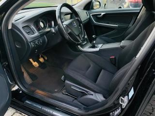 Volvo V60 2.0D3 5VÁLEC MANUÁL LED VÝHŘEV - náhled 24