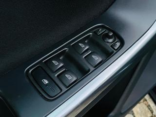 Volvo V60 2.0D3 5VÁLEC MANUÁL LED VÝHŘEV - náhled 29