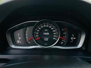 Volvo V60 2.0D3 5VÁLEC MANUÁL LED VÝHŘEV - náhled 37