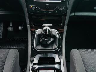 Ford Galaxy 2.2TDCi MANUÁL 7 MÍST TAŽNÉ - náhled 28