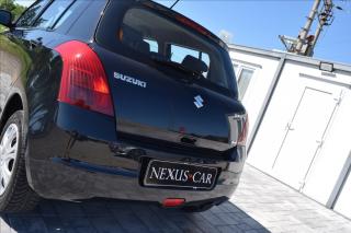 Suzuki Swift 1,3 i 67KW • 4X4 • PO SERVISE - náhled 12