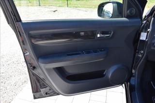 Suzuki Swift 1,3 i 67KW • 4X4 • PO SERVISE - náhled 24