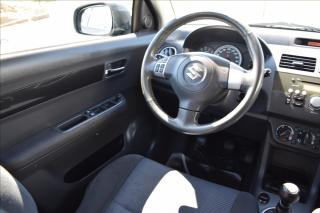 Suzuki Swift 1,3 i 67KW • 4X4 • PO SERVISE - náhled 27
