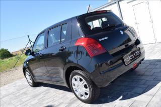 Suzuki Swift 1,3 i 67KW • 4X4 • PO SERVISE - náhled 7