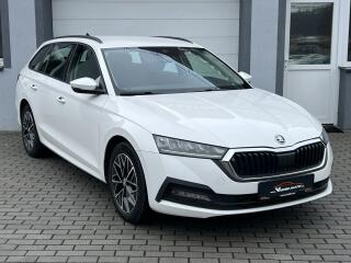 �koda Octavia 2.0TDI Ambition �R NOV�