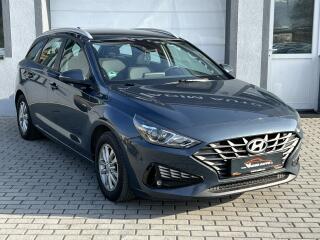 Hyundai i30 1.6CRDi TA�N� �R NOV� 1MAJITEL