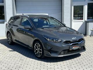 Kia Ceed 1.5 T-GDi 118kW AT TOP �R NOV�