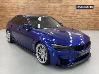 BMW M3 AKRAPOVIC EVENTURI HUD