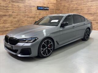 BMW M550i xDRIVE LASER HUD