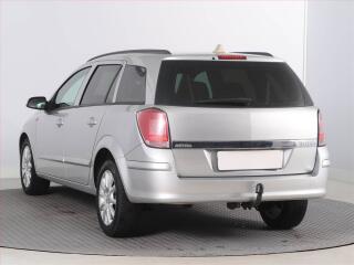 Škoda Fabia (2004) 1.2, po STK, Tažné - náhled 4