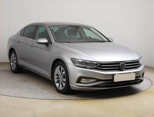 Volkswagen Passat Highline 2.0 TDI, Automat