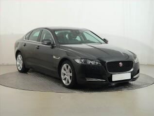 Jaguar XF E-Performance, Automat, K��e