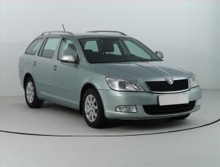 koda Octavia 1.4 TSI, po STK, udrovan